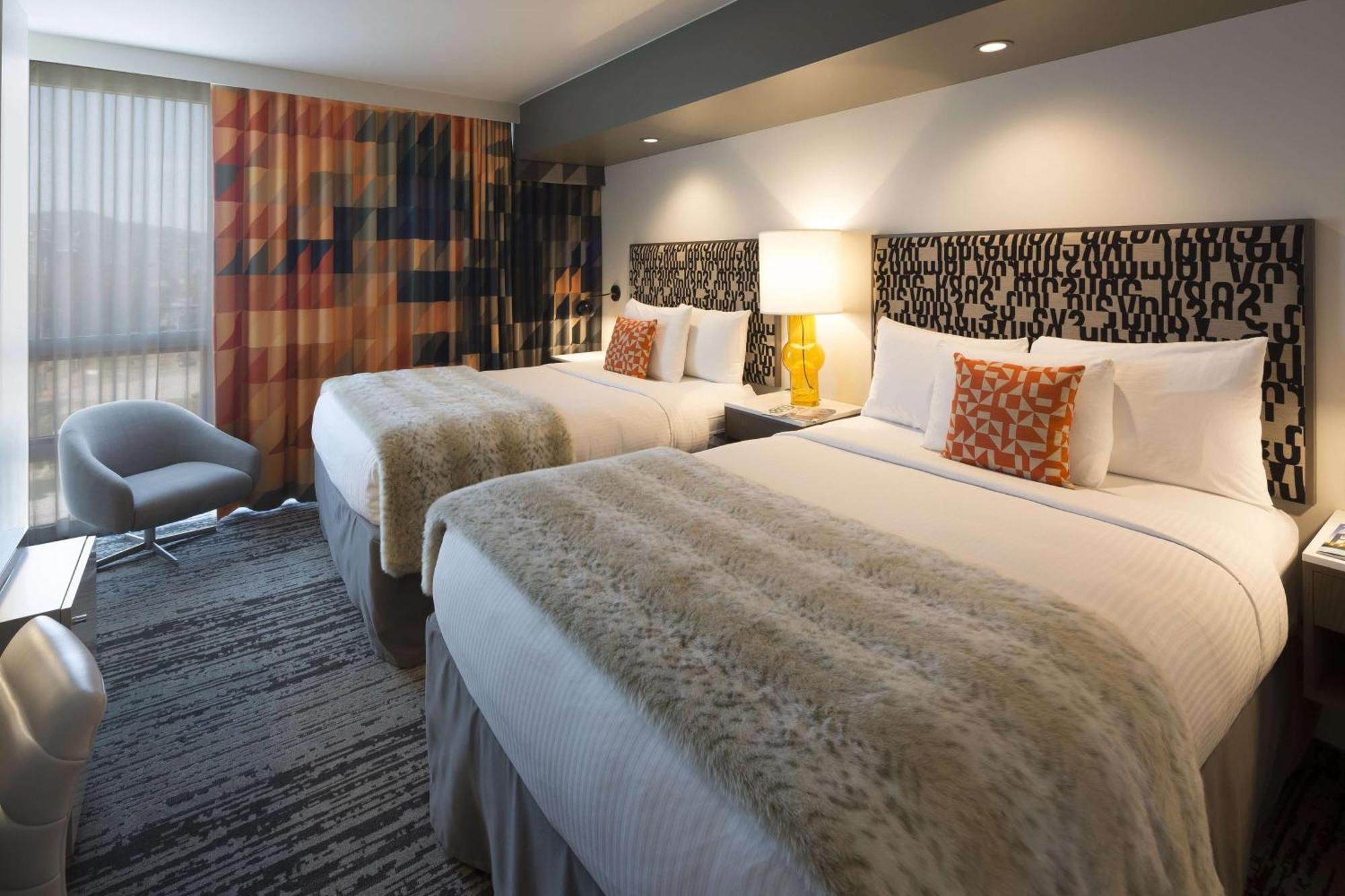 Queen Room with Two Queen Beds and Roll-In Shower - Disability Access,1227712853:JPEG